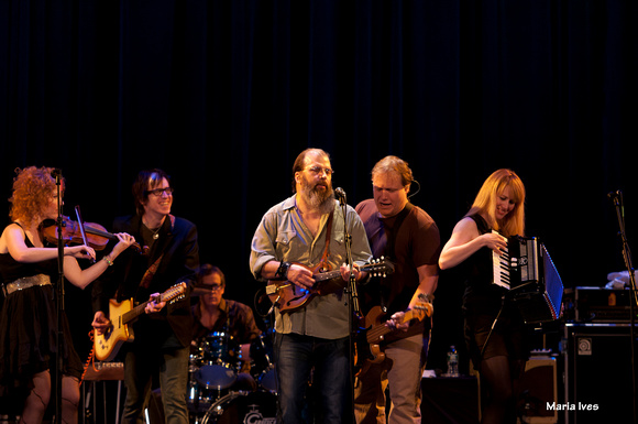 Steve Earle with the Dukes and Duchesses